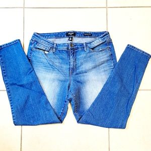 Sz 14 Nine West skinny jeans
